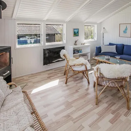 Holiday home 2 Bedroom Stunning In Samso